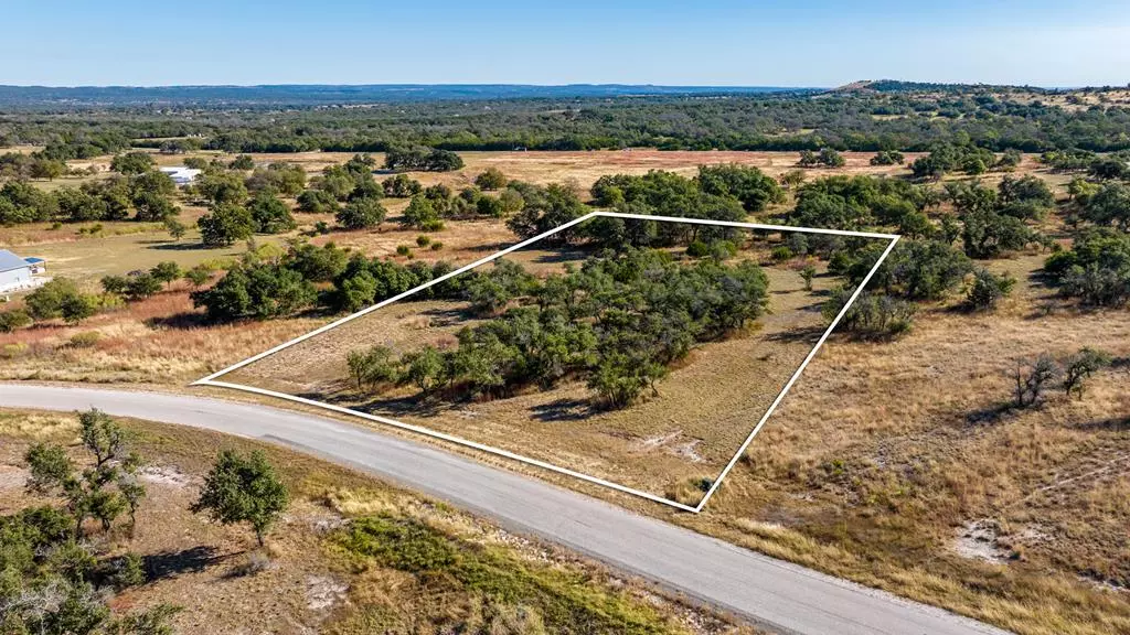 Lot 24 -- Axis CIR, Fredericksburg, TX 78624