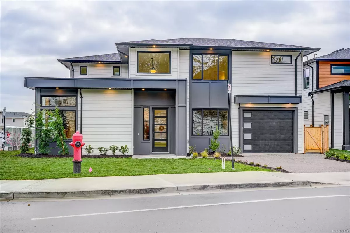 Langford, BC V9B 7A2,1560 Marble Pl