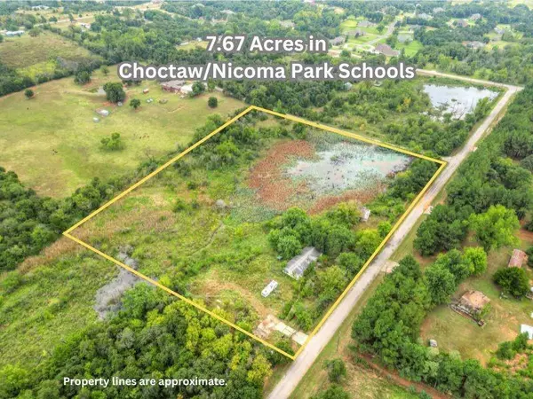 4100 Oakwood Drive, Choctaw, OK 73020