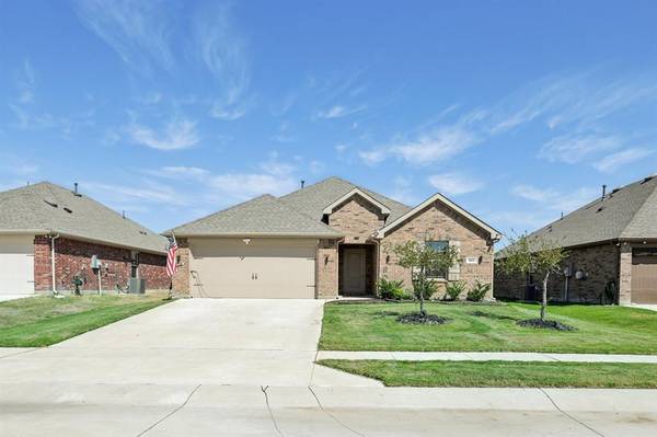 520 Calm Springs Drive,  Princeton,  TX 75407