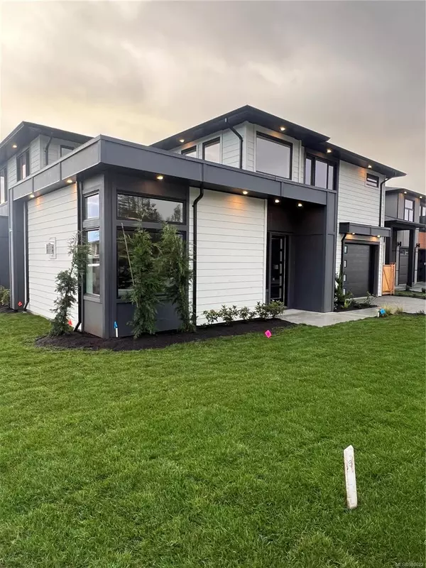 Langford, BC V9B 7A2,1560 Marble Pl