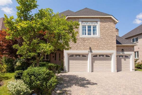 1001 Lockwood CIR, Newmarket, ON L3X 1M1