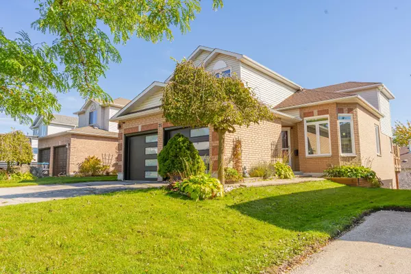 26 Eastview CRES, Orangeville, ON L9W 4X3