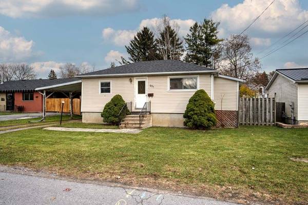 155 Elm ST N, Gananoque, ON K7G 2T1