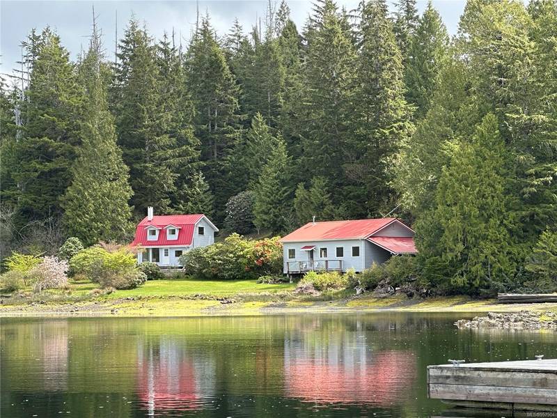 522 Burlo Island, Bamfield, BC V0R 1B0