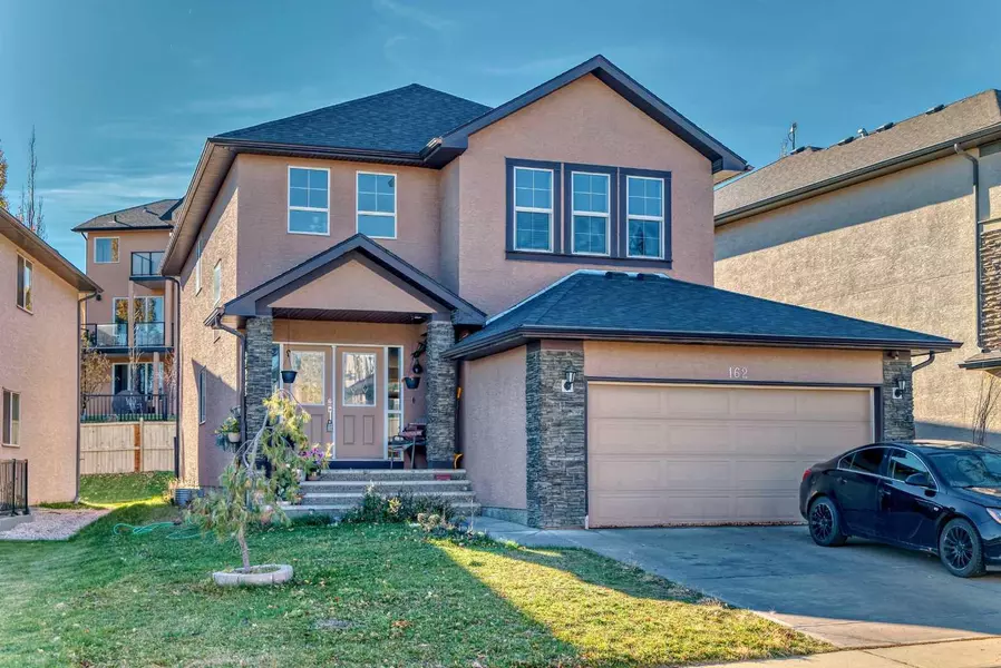 162 Sherwood HL NW, Calgary, AB T3R 1P7