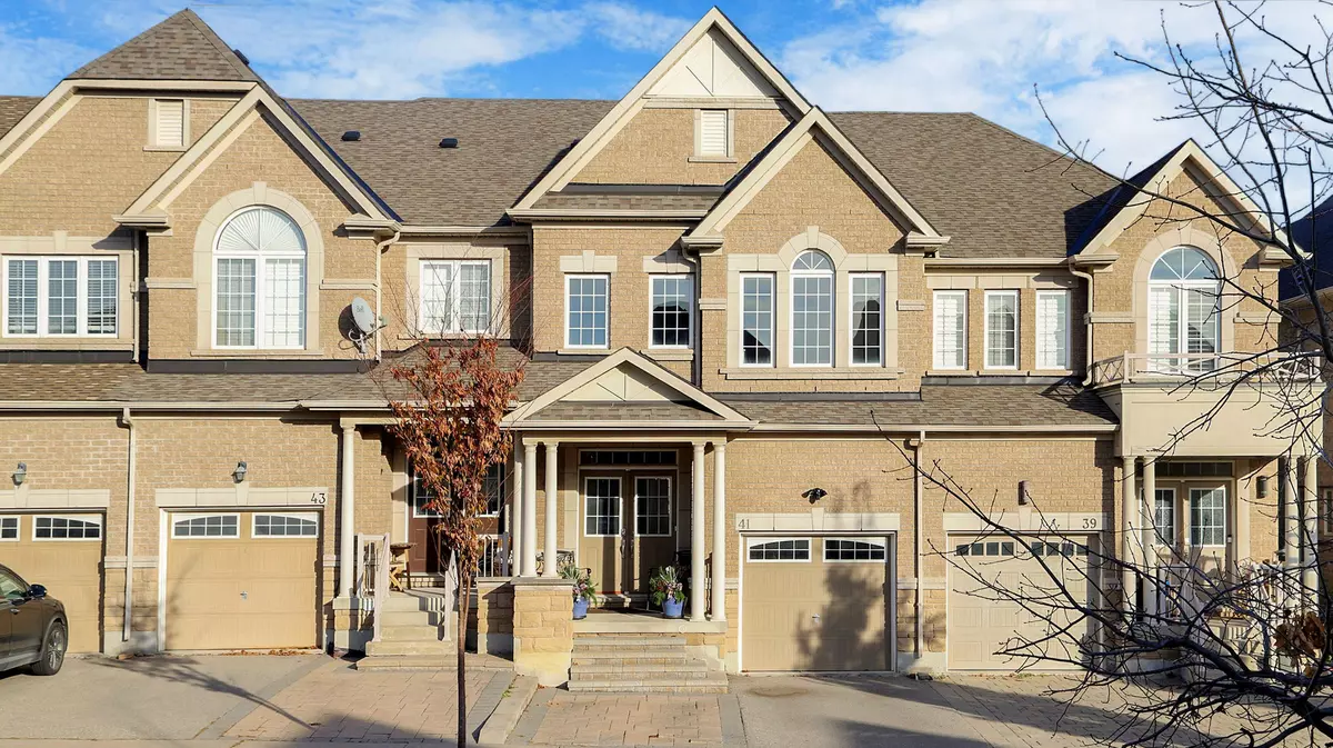 Vaughan, ON L6A 4N2,41 Lindvest CRES