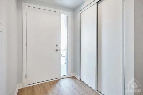 Ottawa, ON K2J 5G4,115 KYANITE LN