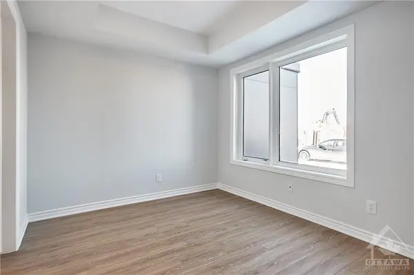 Ottawa, ON K2J 5G4,115 KYANITE LN