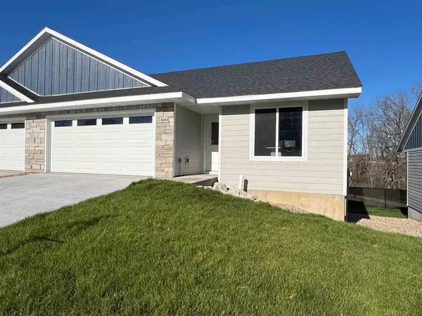 Tiffin, IA 52340,1604 Mitchell Place