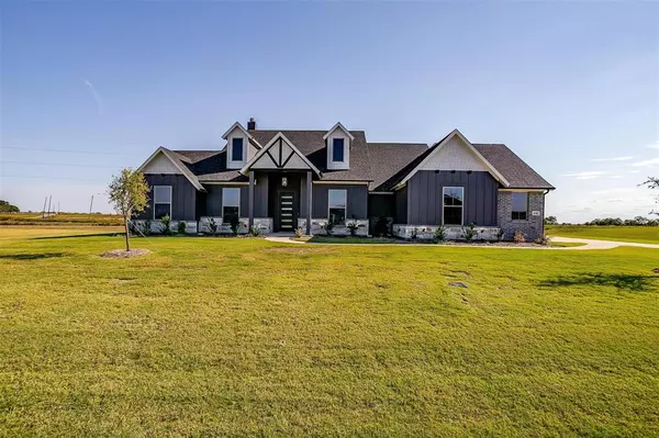 4540 Matador Ranch Court, Waxahachie, TX 75165