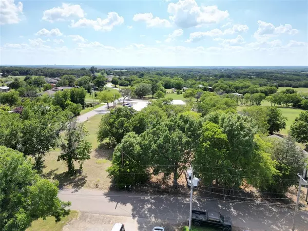 Aubrey, TX 76227,716 Caddell Street