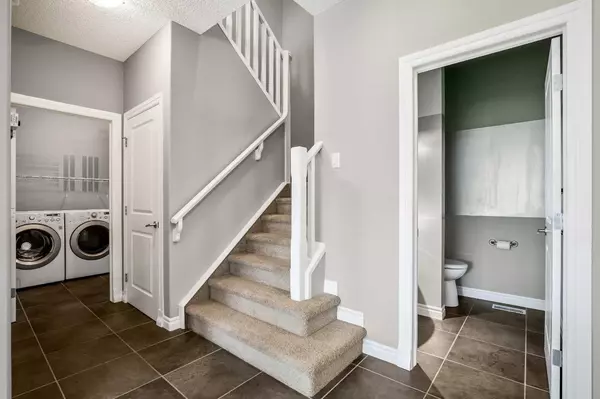 Calgary, AB T3R1K6,117 Kincora PL Northwest