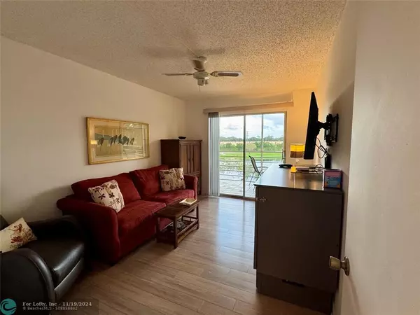 Boca Raton, FL 33434,3041 Hythe C  #304