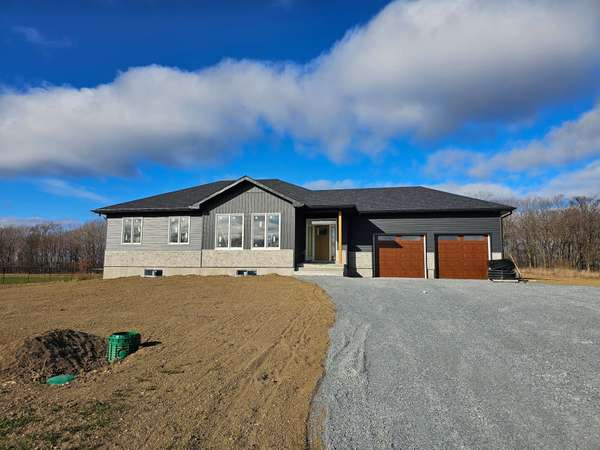 1310 RUTLEDGE RD, South Frontenac, ON K0H 2L0