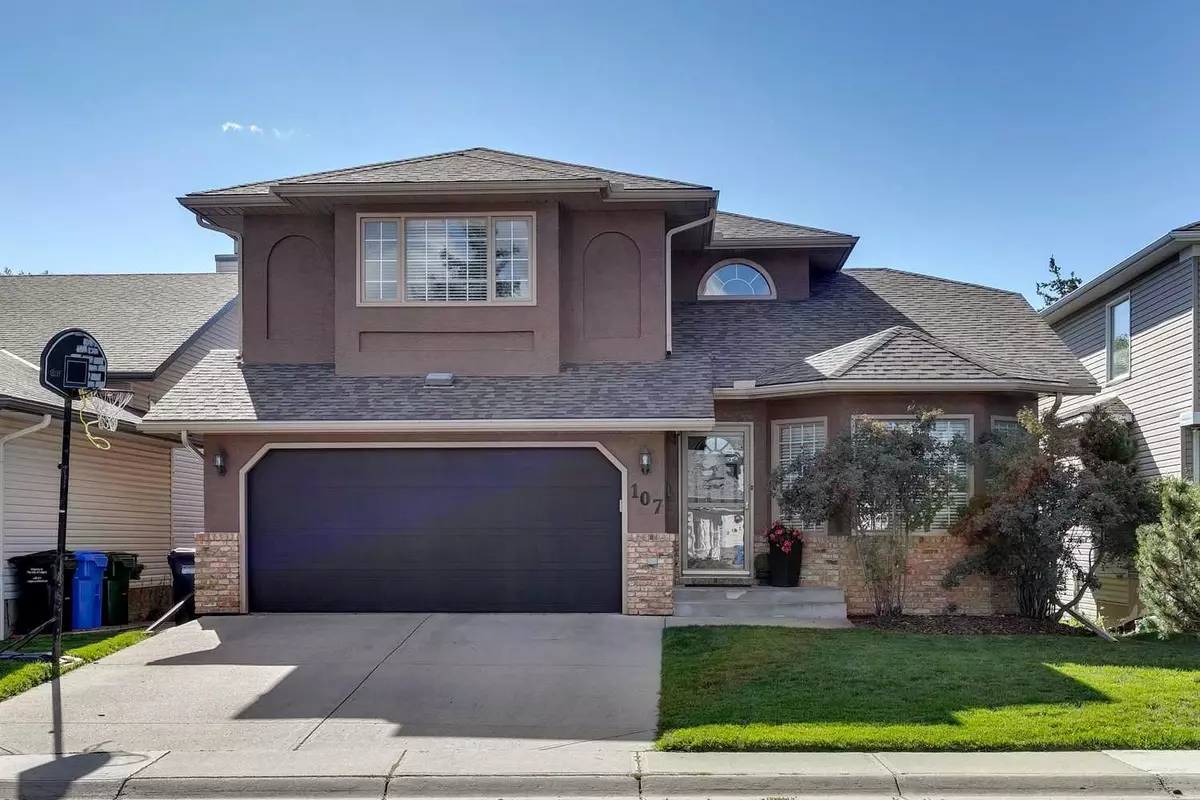 Calgary, AB T3G 3Z5,107 Hawkmount Close NW