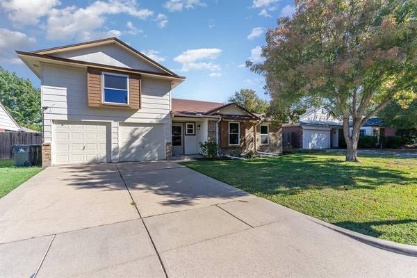 Arlington, TX 76001,6711 Copperwood Court