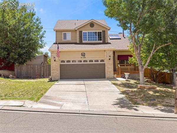 2120 Settlers DR, Pueblo, CO 81008