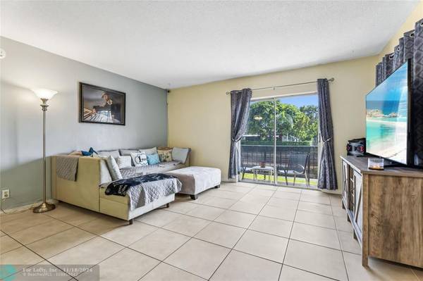 Hollywood, FL 33020,1855 Plunkett St  #110