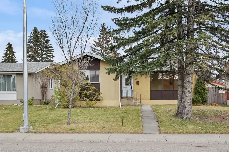 5728 Layzell RD Southwest, Calgary, AB T3E 5G9