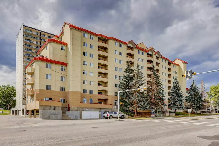 2011 University DR NW #505, Calgary, AB T2N 4T4