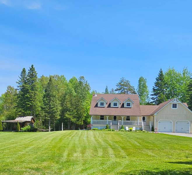 930 Killarney Bay RD, Kawartha Lakes, ON K0M 1G0