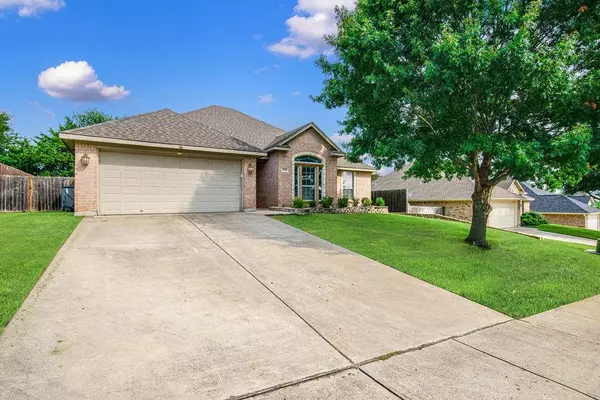 Burleson, TX 76028,816 Ridgehill Court