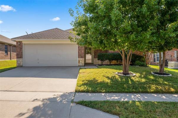 6124 Tilapia Drive, Fort Worth, TX 76179