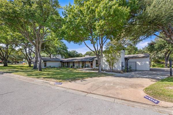 Fort Worth, TX 76109,4316 Briarhaven Road