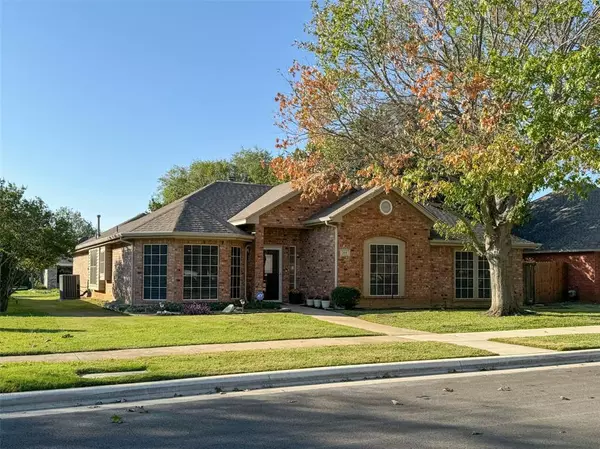 Denton, TX 76207,204 Plum Hollow