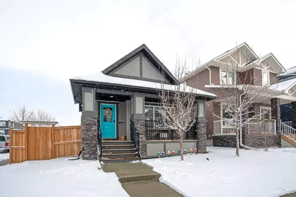 71 Ravenstern PT Southeast, Airdrie, AB T4A 0W5