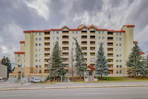 Calgary, AB T2N 4T4,2011 University DR Northwest #505