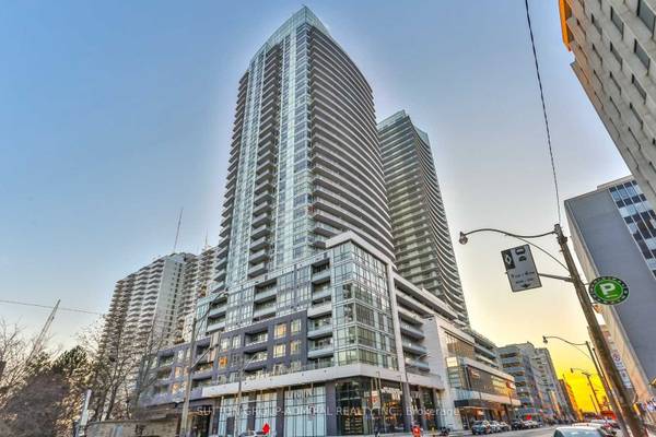 98 Lillian ST #623, Toronto C10, ON M4S 0A5