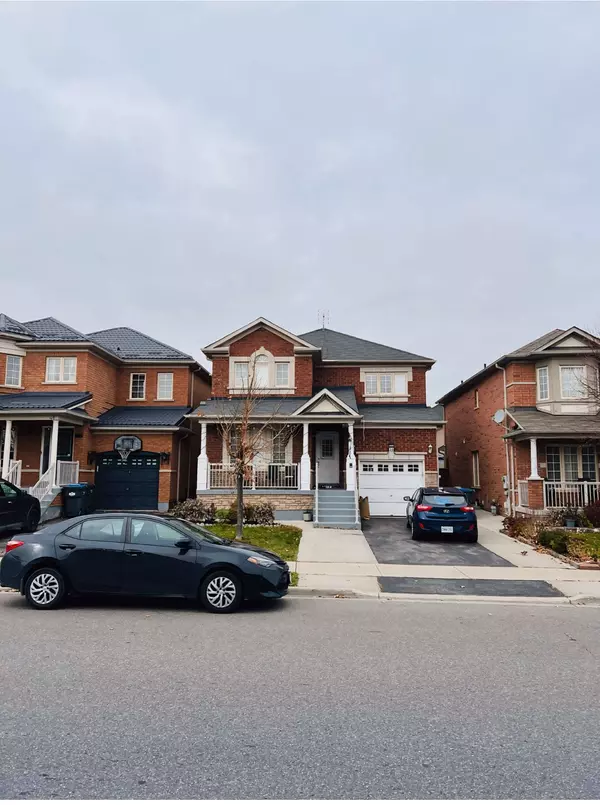 26 Australia DR, Brampton, ON L6R 3E4