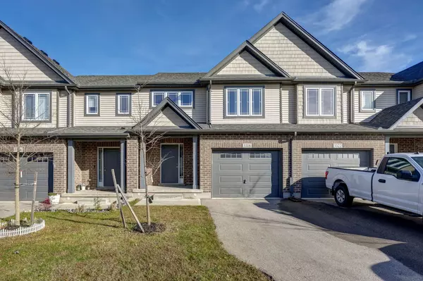 London, ON N6M 0E9,3318 Strawberry WALK