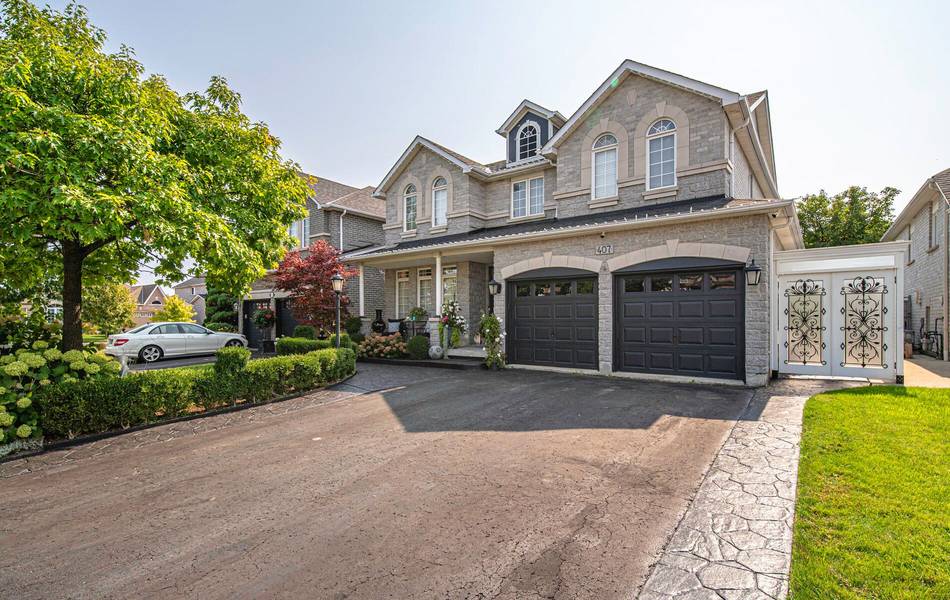 407 Frontier CT, Pickering, ON L1W 4B1