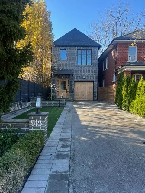 Toronto W08, ON M8X 2M5,518 Prince Edward DR N