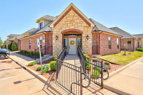 17330 N May Avenue, Edmond, OK 73012