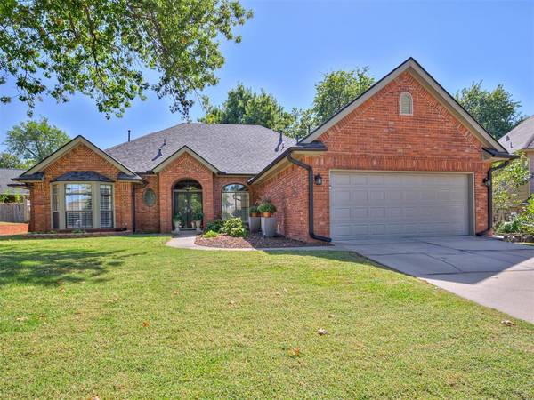 4704 Fountain Gate Drive, Norman, OK 73072