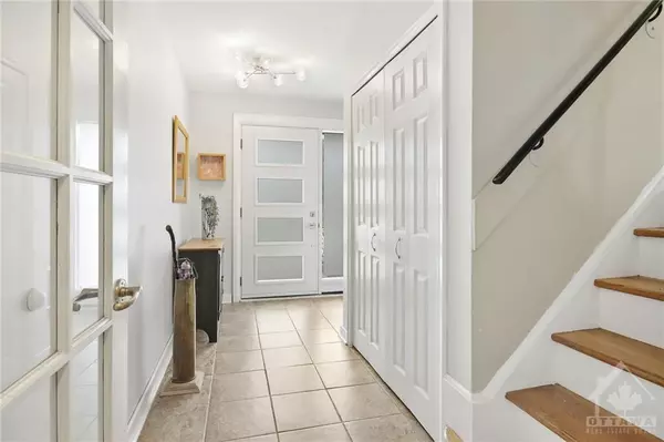 Ottawa, ON K2C 1A8,1774 FORMAN AVE