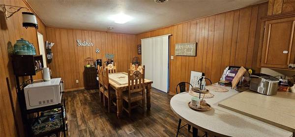 Mineola, TX 75773,908 Mimosa Drive