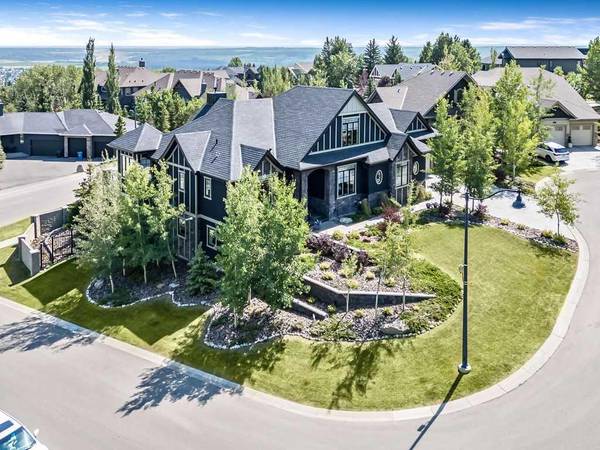 29 Elveden PT Southwest, Calgary, AB T3H 0L1