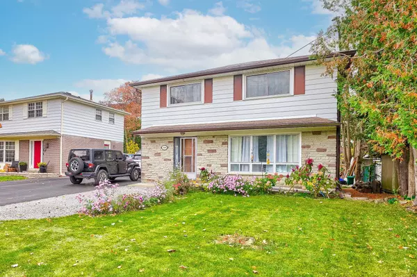 520 Elm RD, Whitchurch-stouffville, ON L4A 1W8