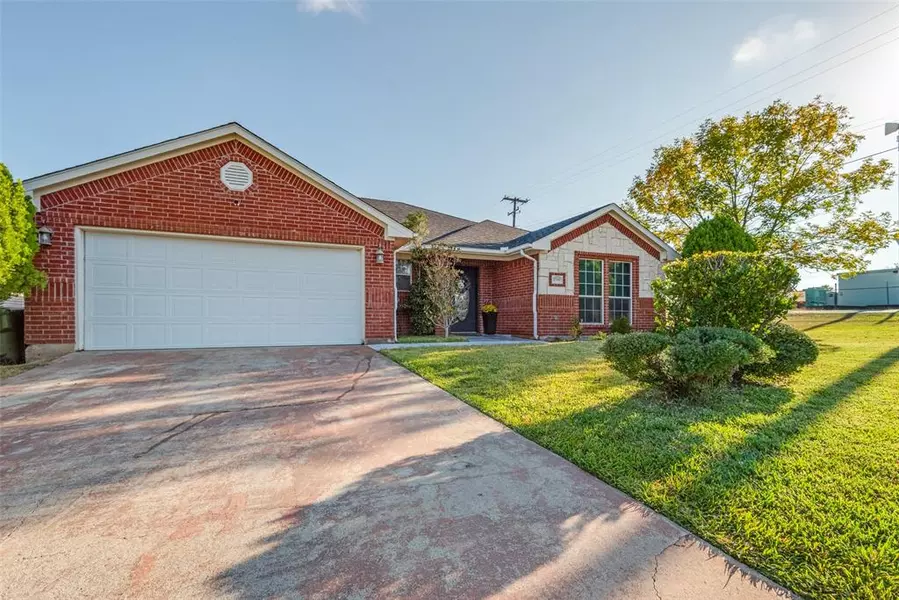 2700 Dakota Circle, Seagoville, TX 75159