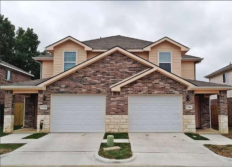 2338 Kingsway Drive, Arlington, TX 76012