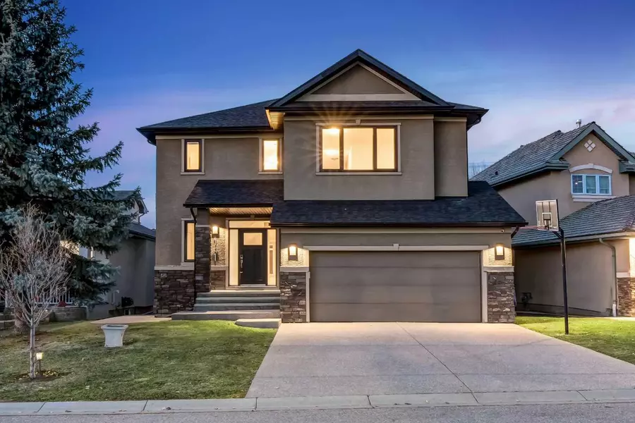 141 Evergreen WAY SW, Calgary, AB T2Y 3K8