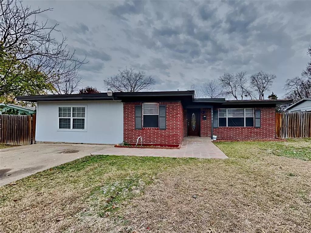 Dallas, TX 75240,13521 Flagstone Lane