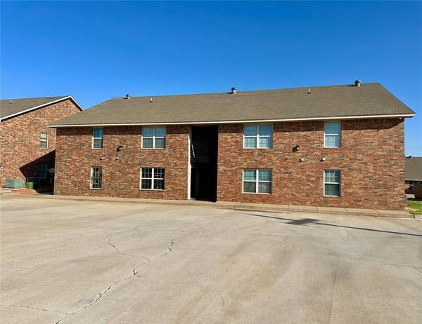 123 Rawlings Drive #5, Clinton, OK 73601