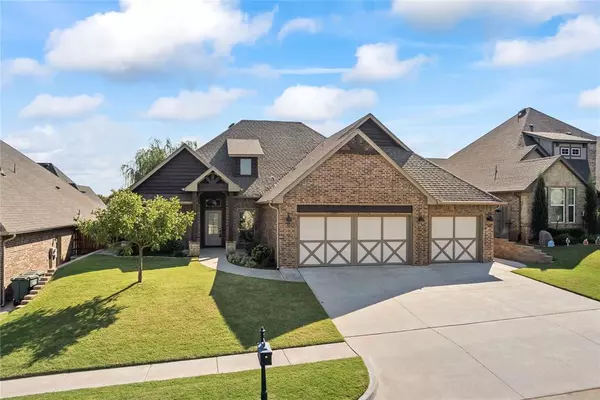 8200 Crew Lane, Edmond, OK 73034