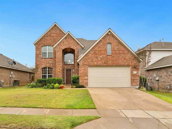 4840 Grinstein Drive, Fort Worth, TX 76244